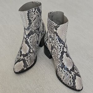 Treasure & Bond Snakeskin Pattern Ankle Boots
